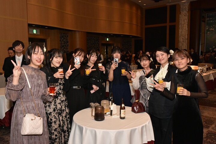cafe1.jpg